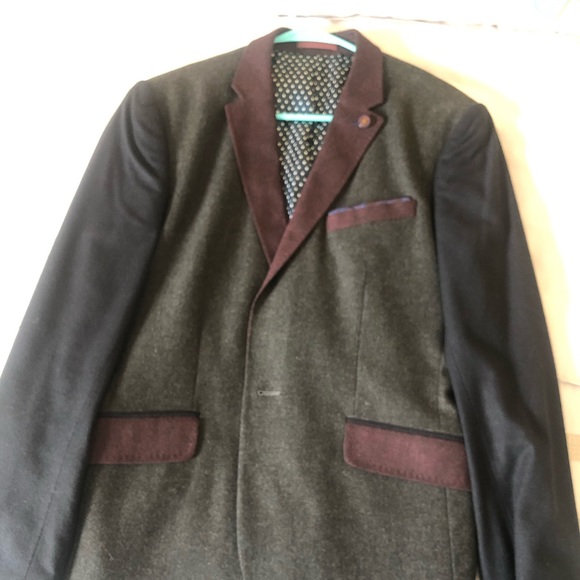 Ted Baker wool suit - Picture 1 of 9